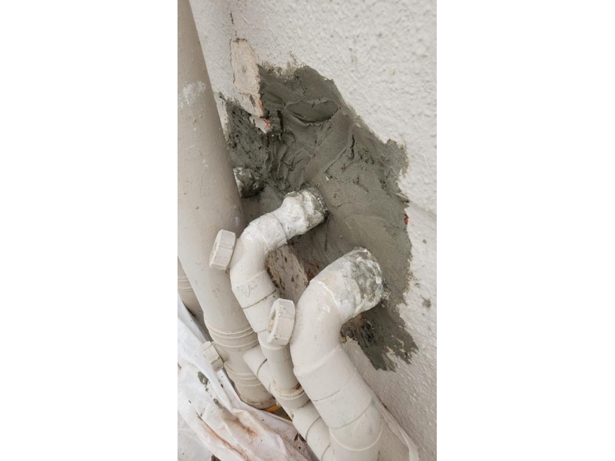 喉管在牆壁內滲水更換1